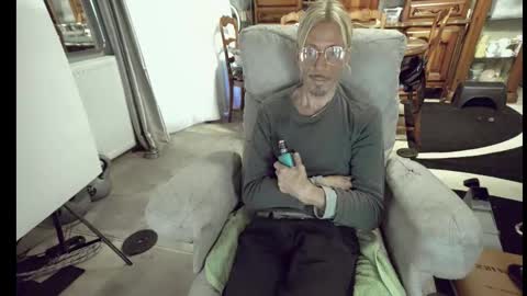 jeff online show from 10/27/25, 06:50