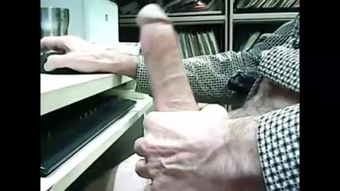 01quebecboy69 online show from 02/05/25, 08:25