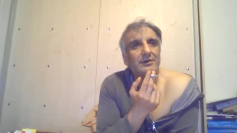 Snapshot of 0luvmonkey chatting on 05/06/26, 11:54 0luvmonkey online show from 05/06/26, 11:54
