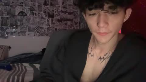 Snapshot of 10incock18 chatting on 11/28/25, 09:28 10incock18 online show from 11/28/25, 09:28