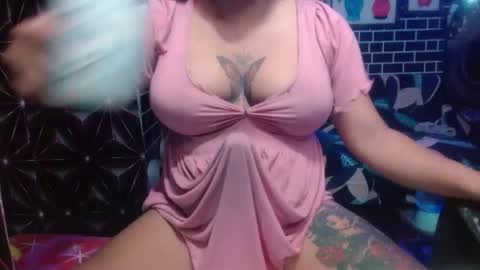  i am trixie im Your Selfsucking Mistress  online show from 06/04/26, 02:17