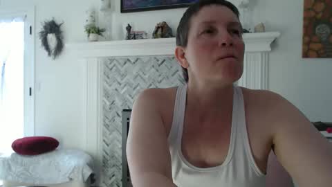 Aurora Willows online show from 03/01/26, 09:06