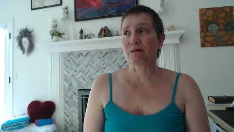 Snapshot of 11willowandjohn11 chatting on 05/29/26, 06:17 Aurora Willows online show from 05/29/26, 06:17