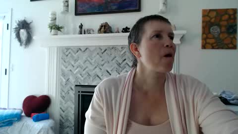 Snapshot of 11willowandjohn11 chatting on 06/01/26, 01:46 Aurora Willows online show from 06/01/26, 01:46