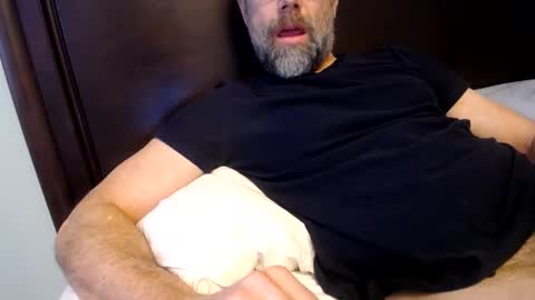 Snapshot of 123h0rny chatting on 02/06/25, 04:47 123h0rny online show from 02/06/25, 04:47