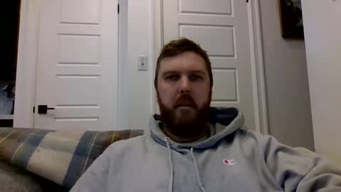 Snapshot of 123holt123 chatting on 02/19/25, 07:48 123holt123 online show from 02/19/25, 07:48