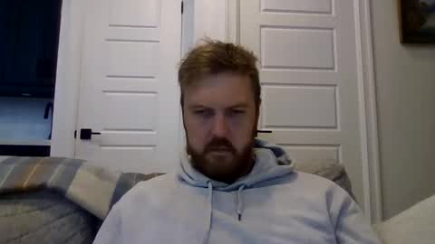 Snapshot of 123holt123 chatting on 09/15/25, 08:20 123holt123 online show from 09/15/25, 08:20