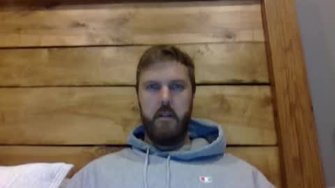 Snapshot of 123holt123 chatting on 09/24/25, 10:24 123holt123 online show from 09/24/25, 10:24