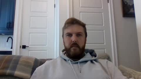 Snapshot of 123holt123 chatting on 10/01/25, 07:31 123holt123 online show from 10/01/25, 07:31