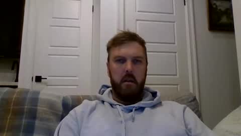 Snapshot of 123holt123 chatting on 10/23/25, 12:32 123holt123 online show from 10/23/25, 12:32