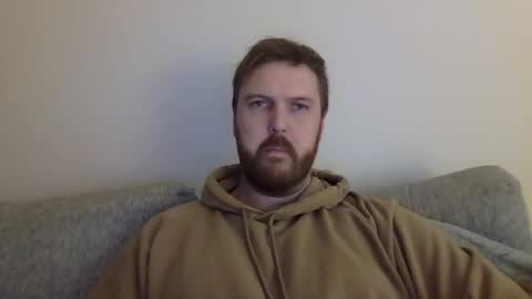 Snapshot of 123holt123 chatting on 03/03/26, 10:04 123holt123 online show from 03/03/26, 10:04