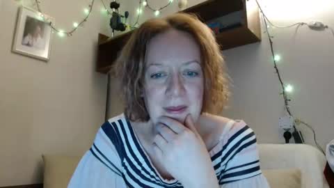 12ennie online show from 11/17/25, 06:19