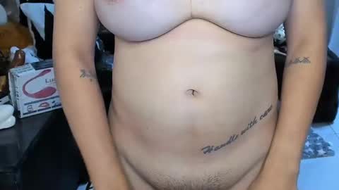 jenica online show from 02/05/25, 04:16