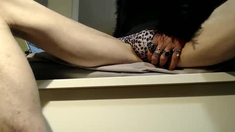 Snapshot of 16cmsoftcock chatting on 03/15/26, 01:17 Longsoftcock online show from 03/15/26, 01:17