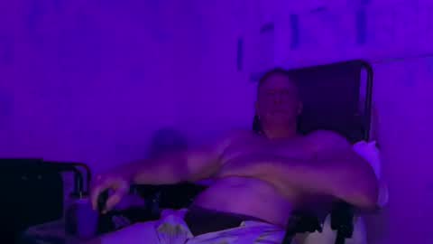 Snapshot of 1800fun2 chatting on 02/05/25, 03:13 1800fun2 online show from 02/05/25, 03:13