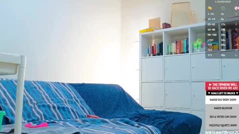 Tong  Ralph online show from 02/22/25, 04:07