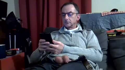 18remy45 online show from 04/17/26, 04:32