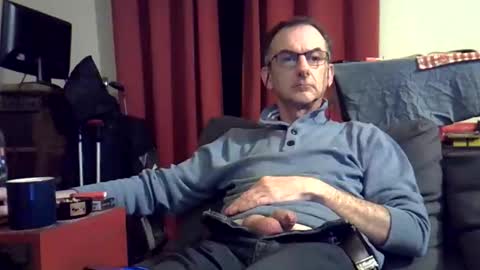 18remy45 online show from 04/21/26, 08:12