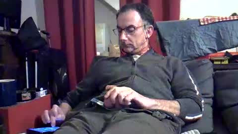 Snapshot of 18remy45 chatting on 05/11/26, 08:06 18remy45 online show from 05/11/26, 08:06