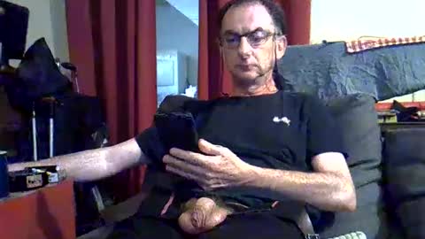 Snapshot of 18remy45 chatting on 05/24/26, 01:49 18remy45 online show from 05/24/26, 01:49