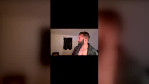 Snapshot of 1981thor chatting on 02/25/26, 11:42 1981thor online show from 02/25/26, 11:42