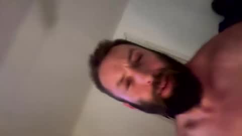 Snapshot of 1981thor chatting on 03/04/26, 12:11 1981thor online show from 03/04/26, 12:11