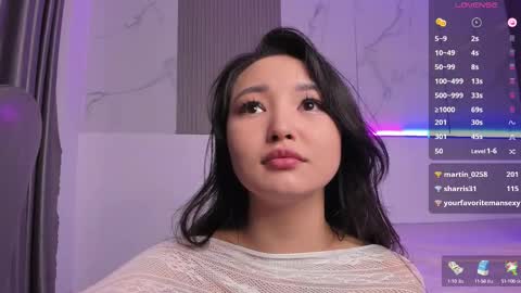 Snapshot of 1_love_8 chatting on 02/24/25, 08:25 Rose Nude only In Prvt online show from 02/24/25, 08:25