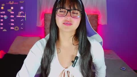 1_scarllet_ online show from 03/28/26, 09:53