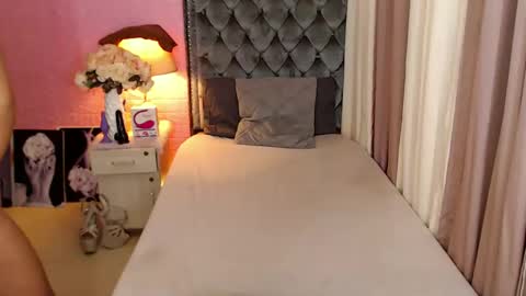 Ekang online show from 01/13/25, 09:31