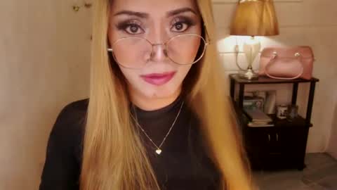 angel online show from 12/29/24, 08:58