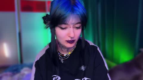 Teya online show from 05/16/26, 11:42