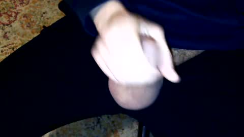 i erupt if you suck ur nipples 4 me and look at the camera while watching me online show from 01/26/25, 02:08