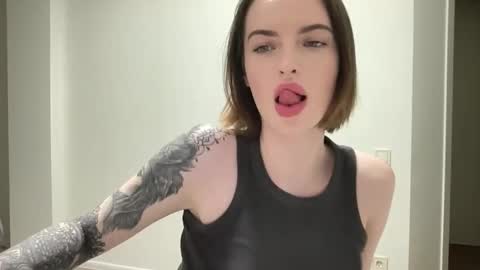 DOVE online show from 11/20/25, 07:46