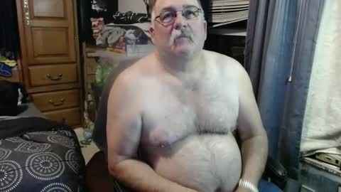 Snapshot of 1dusty60 chatting on 12/02/24, 03:37 1dusty60 online show from 12/02/24, 03:37