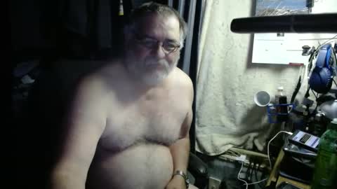 Snapshot of 1dusty60 chatting on 02/07/25, 10:19 1dusty60 online show from 02/07/25, 10:19