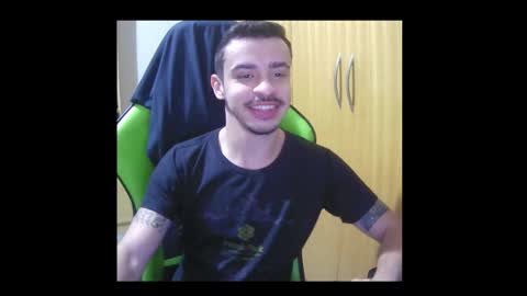 Snapshot of 1good_vibes1 chatting on 10/31/25, 06:03 1good_vibes1 online show from 10/31/25, 06:03