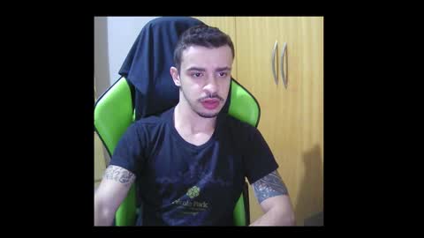 Snapshot of 1good_vibes1 chatting on 11/01/25, 03:08 1good_vibes1 online show from 11/01/25, 03:08