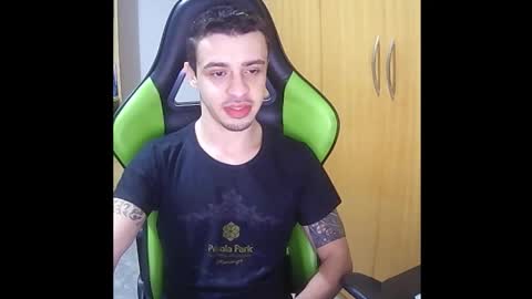 Snapshot of 1good_vibes1 chatting on 11/26/25, 08:04 1good_vibes1 online show from 11/26/25, 08:04