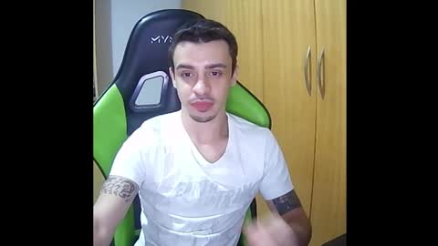 Snapshot of 1good_vibes1 chatting on 11/27/25, 04:03 1good_vibes1 online show from 11/27/25, 04:03