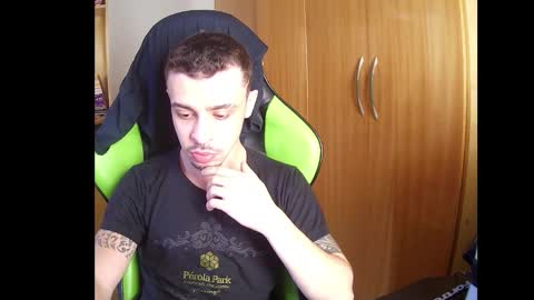 Snapshot of 1good_vibes1 chatting on 12/20/25, 09:22 1good_vibes1 online show from 12/20/25, 09:22