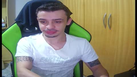 Snapshot of 1good_vibes1 chatting on 01/15/26, 05:56 1good_vibes1 online show from 01/15/26, 05:56