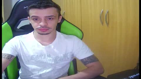 Snapshot of 1good_vibes1 chatting on 01/16/26, 04:49 1good_vibes1 online show from 01/16/26, 04:49