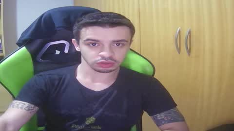 Snapshot of 1good_vibes1 chatting on 02/05/26, 02:49 1good_vibes1 online show from 02/05/26, 02:49