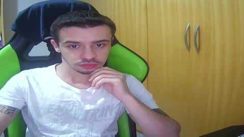 Snapshot of 1good_vibes1 chatting on 02/09/26, 04:38 1good_vibes1 online show from 02/09/26, 04:38