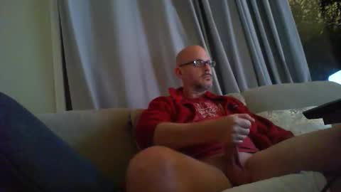 Snapshot of 1hotbaldguy chatting on 12/10/24, 09:01 1hotbaldguy online show from 12/10/24, 09:01