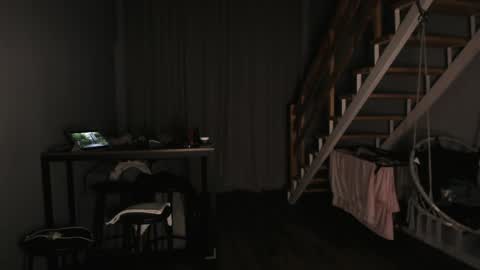 Lily 3 online show from 04/11/26, 06:23