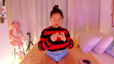 laiaa rivas online show from 10/24/25, 03:36