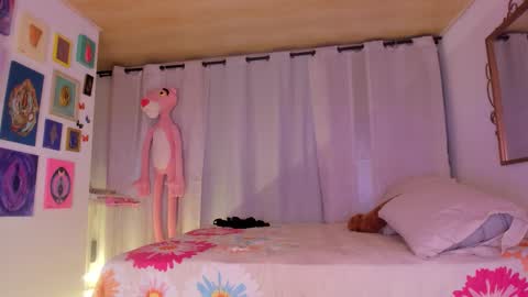 laiaa rivas online show from 02/15/26, 05:26