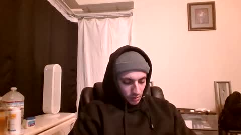 Snapshot of 1luv2cum chatting on 02/20/26, 06:26 sabotagegoat online show from 02/20/26, 06:26