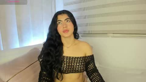  . online show from 10/06/25, 03:59